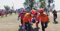 Survivors remain in shelters days after quake in Indonesia