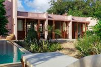 Studio Mehta's Kenyan retreat is luxuriously built using local and recycled materials