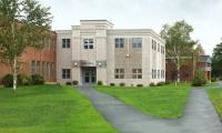 Maine’s first recovery high school opens to help teens get off drugs