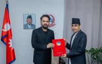 Communication Minister signs performance contract with PM; Transforming communication sector in priority