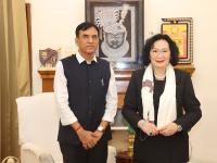 Sports Minister Mandaviya meets BWF President