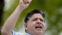 Illinois Democrats focus on US Senate race, fighting Trump