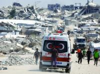 Israeli air strike kills nine Palestinians