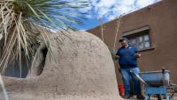 Photos: Cooking with mud