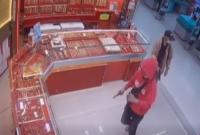 Two suspects in Chiang Rai gold shop robbery arrested in Laos