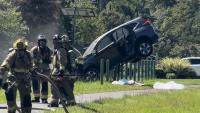 SUV hits gas line on Ox Road in Fairfax County, forcing evacuations and road closures Both directions of Ox Road in Fairfax Station, Virginia, are shut down after a vehicle struck a gas pipeline Wednesday morning.