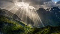 One Of Europe's Most Jaw-Dropping Alpine Parks Is Packed With Glaciers, Waterfalls, And Wildlife