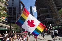 Edmonton Pride organizers defend police presence after backlash from advocates