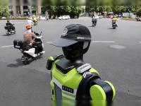 China puts robocops on traffic duty, minus the arrest powers