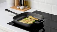 I’m Not Ready to Give Up BBQ Season – This $39 IKEA Cast Iron Grill Pan Gives Me Charred Vegetables Without the Weather Stress