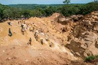 Over 100 Dead in Central African Republic Gold Mine Collapse