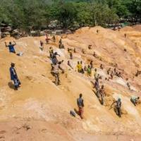 Gold mine collapse kills dozens in Central African Republic
