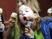 Ice-cream cones, the ingenious invention of American immigrants