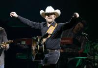 Justin Moore Fans in New York State Get GREAT News
