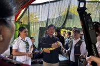 VP visits mothers, newborns at quake-hit NTT hospital