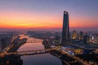 A design lover’s guide to Seoul, from creative districts and landmark architecture to refined dining, smart arrival planning and stylish stays...