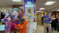 MU Children’s Hospital celebrates 8-year-old ringing bell after cancer treatment