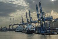 CK Hutchison Seeks $1.5B in Damages Over Seized Panama Ports