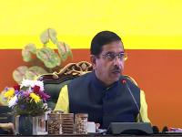 Pralhad Joshi holds discussions on strengthening higher education