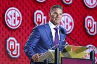 Oklahoma coach Brett Venables agrees to new 6-year, $69M deal