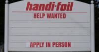 U.S. Unemployment Claims Drop Despite Global Economic Uncertainty