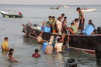 Closure of al-Makha port leaves workers and traders fearing for the future