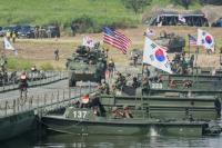 South Korea urges North to stop 'derogatory remarks'