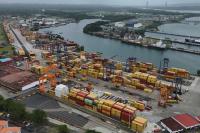 Commentary: CK Hutchison’s Panama Port Dispute Is a Warning to Global Investors