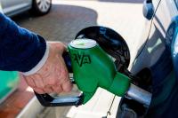 Government delays fuel increase due to 'change in the global situation'