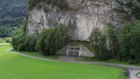 Switzerland builds bunkers for the rich