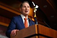 Senator asks US government watchdog to review how feds use hacking tools