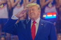 President drops in for Patriot Games