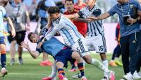 Paredes gets 10-match ban for WCup final brawl