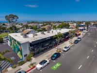 Real estate news: Corona del Mar retail center trades hands, a first in 80 years