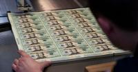 U.S. buyback pledge draws Japan comparisons and pressures dollar