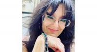 In reality, great pretender betrayed her Jewish roots, people