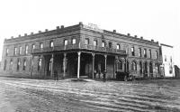CENTRAL OREGON HISTORY: Luxury accommodations and hospitality house opens in Shaniko