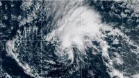 Tropical Storm Moke moving closer the Hawaiian Islands