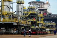 Chinese Buyers of Iranian Oil Face Even Tougher US Sanctions