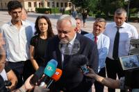 Bulgaria Discusses Social Media Access Restrictions, Legislative Changes over Juvenile Offences