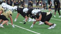 8 takeaways from the first week of SD high school football practice South Dakota high school football practices have officially begun for Classes 11AAA and 11AA. Several teams, including Brandon Valley and Harrisburg, are holding quarterback battles to…