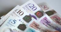 People urged to check financial advice from source with average loss of £802