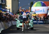 Deutschland Tour: Giulio Pellizzari wins queen stage as Isaac del Toro retakes control of race lead