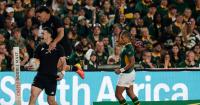 New Zealand produce masterclass in weathering the storm as South Africa disintegrate at Ellis Park