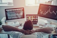 Warren Buffett's Hand-Picked Successor, Greg Abel, Has 72% of Berkshire Hathaway's Portfolio Invested in Just 5 Stocks. Here's My Top Pick for August.