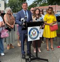 U.S. Rep. Tom Suozzi, survivors of human trafficking call for legislation