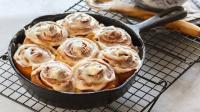 Norwegian-Style Cinnamon Rolls Vs American: What Sets Them Apart?