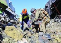 Ukraine strikes back after Russia's deadly mall attack