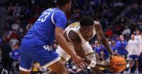 Former Mizzou forward Mark Mitchell commits to Kentucky after successful court ruling