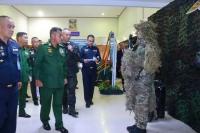 Myanmar military delegation visits Royal Thai Air Force aviation museum and development command